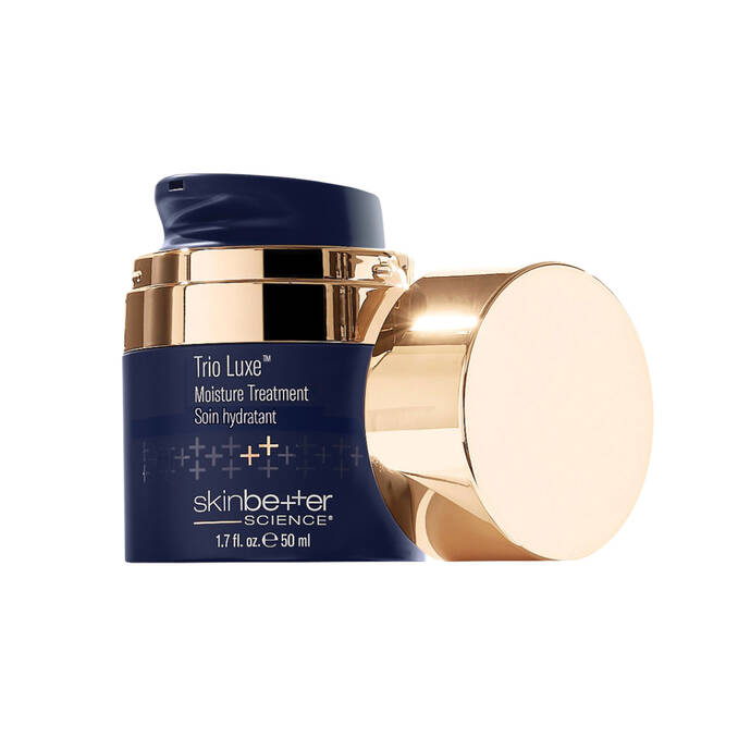 SkinBetter Science Trio Luxe Moisture Treatment 50ml – luxury hydrating cream in navy and gold airless pump bottle, formulated for dry to very dry skin to improve moisture retention and skin barrier function
